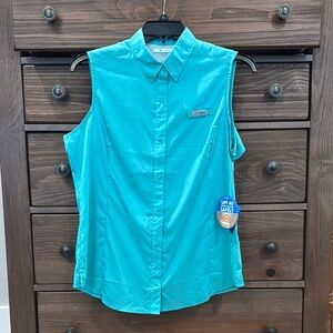 Columbia Women's Sleeveless Turquoise Top